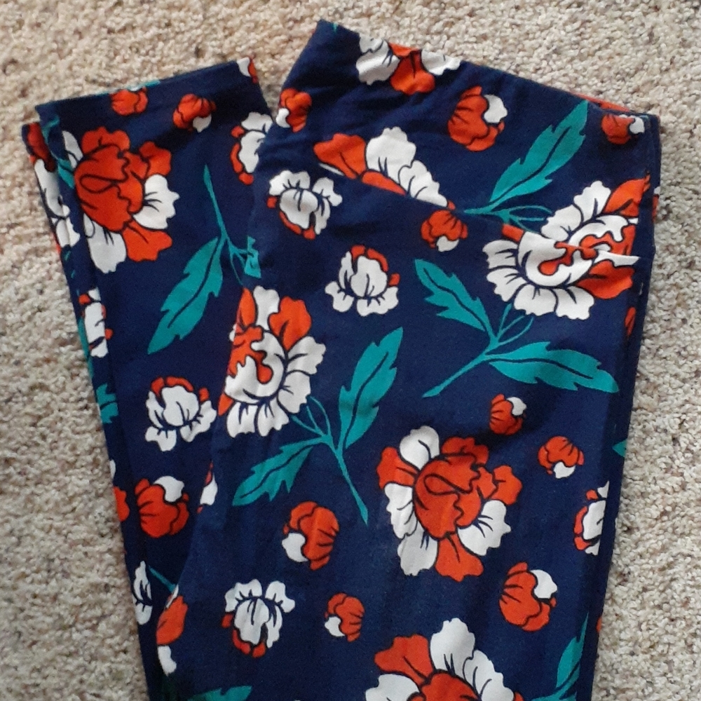 TC Lularoe leggings